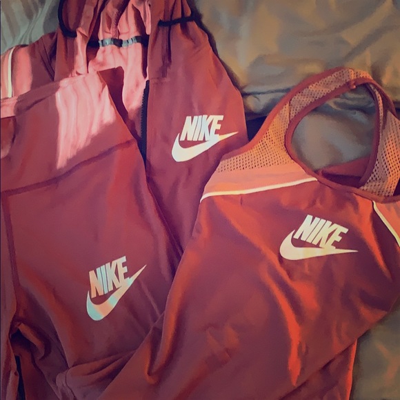 Nike Other - Nike track suit.